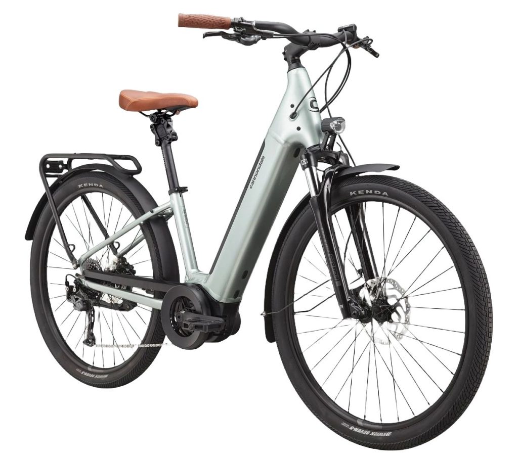 velo-vtc-Adventure-Neo-2-profil-blanc