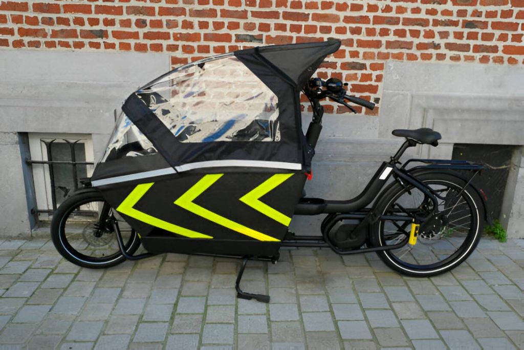 velo-cargo-electrique-ville